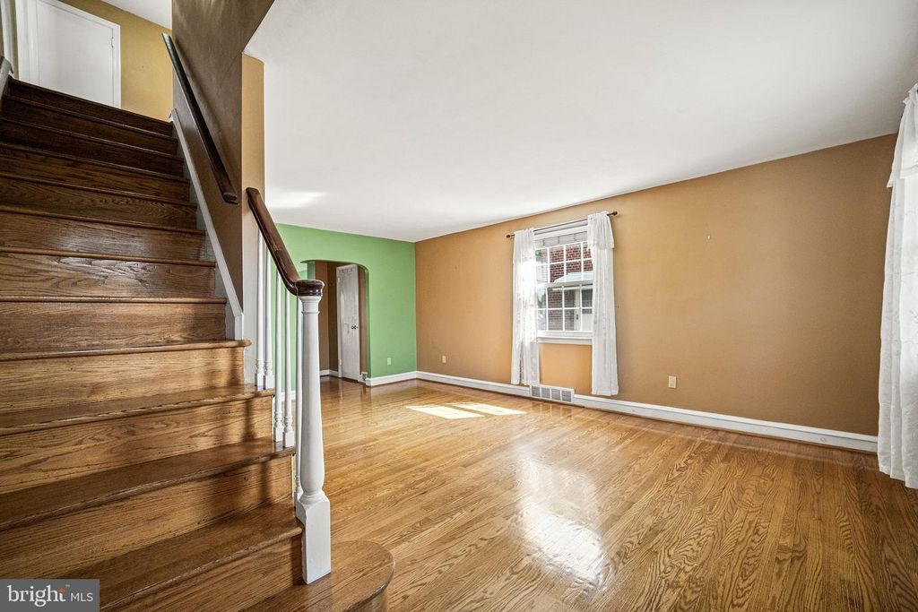 231 SPRINGFIELD RD, ALDAN, PA 19018 — photo 5