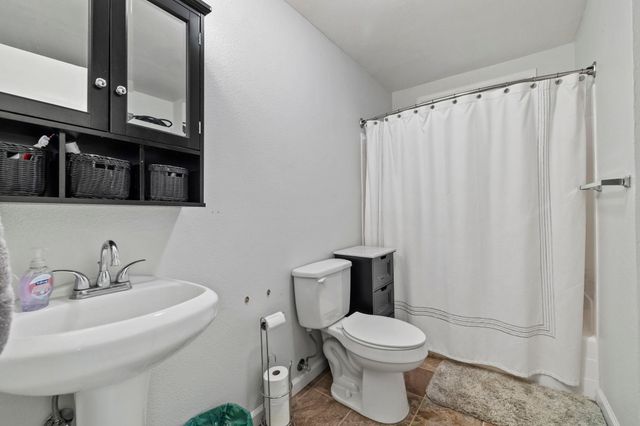 24144 Olo Win Trl, Mi Wuk Village, CA 95346