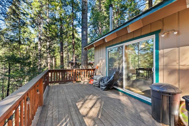 24144 Olo Win Trl, Mi Wuk Village, CA 95346