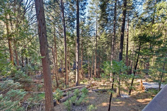 24144 Olo Win Trl, Mi Wuk Village, CA 95346