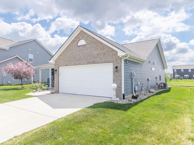 2395 Silver Spoon Drive, Greenfield, IN 46140