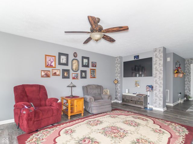 2395 Silver Spoon Drive, Greenfield, IN 46140