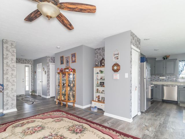 2395 Silver Spoon Drive, Greenfield, IN 46140