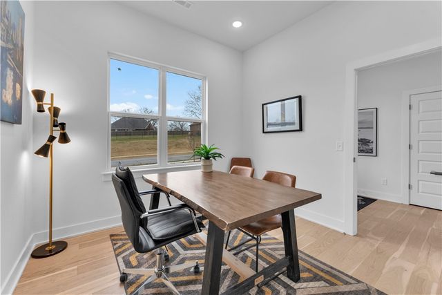 1421 Lee Street, Pea Ridge, AR 72751