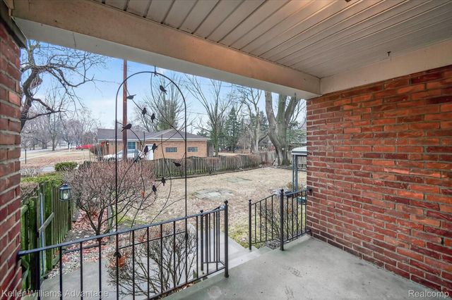 25246 Schoolcraft, Redford Charter Township, MI 48239