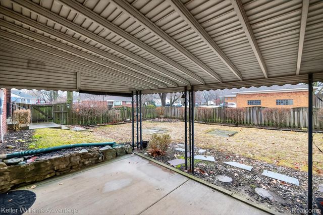 25246 Schoolcraft, Redford Charter Township, MI 48239