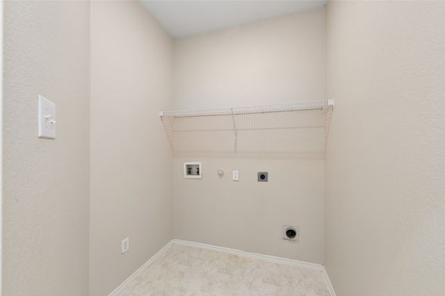 1113 Mockingbird Drive, Aubrey, TX 76227