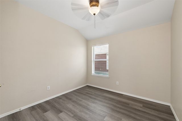 1113 Mockingbird Drive, Aubrey, TX 76227