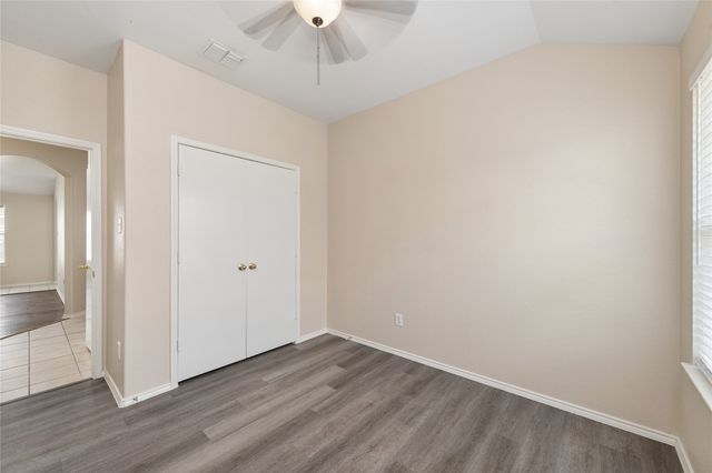 1113 Mockingbird Drive, Aubrey, TX 76227
