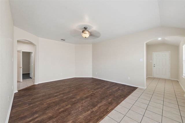 1113 Mockingbird Drive, Aubrey, TX 76227