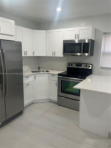 3912 SW 12th Ct 1-2, Fort Lauderdale, FL 33312