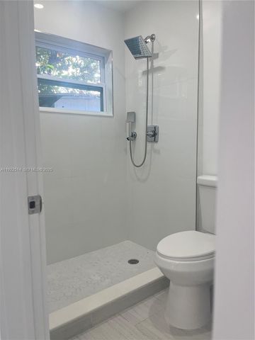 3912 SW 12th Ct 1-2, Fort Lauderdale, FL 33312