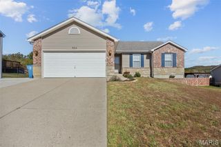 905 Winston Court, Hillsboro, MO 63050