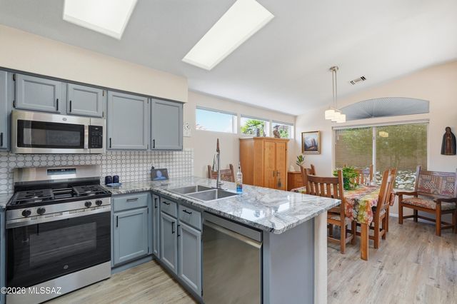 14311 N Carissa Drive, Oro Valley, AZ 85755