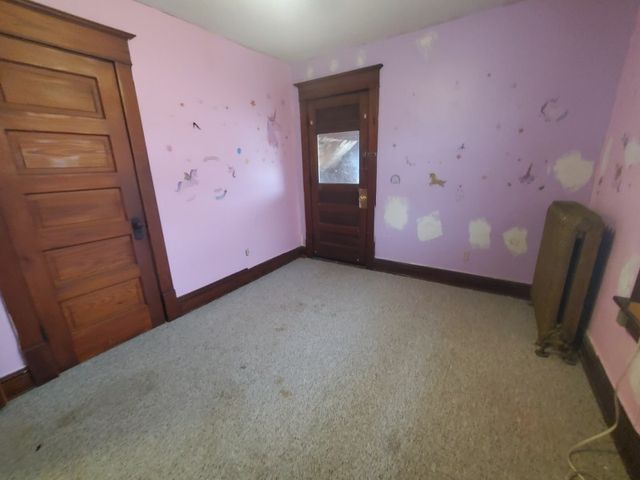 616 Argyle Court, Clinton, IA 52732