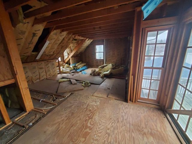 616 Argyle Court, Clinton, IA 52732