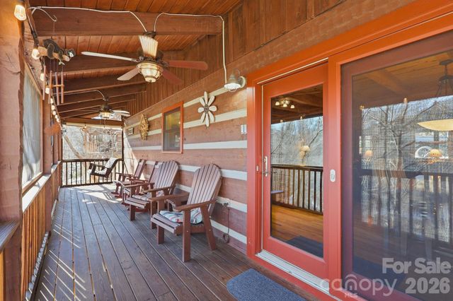 380 Devils Lake Drive, Seven Devils, NC 28604