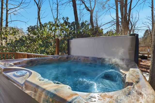 380 Devils Lake Drive, Seven Devils, NC 28604