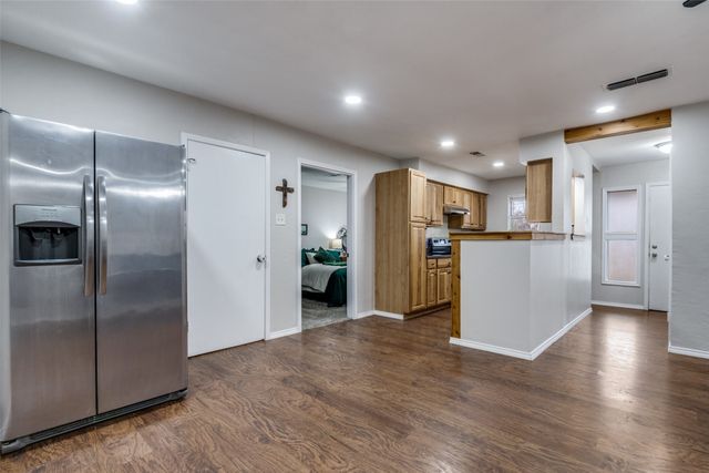 861 Betty Drive, Terrell, TX 75160