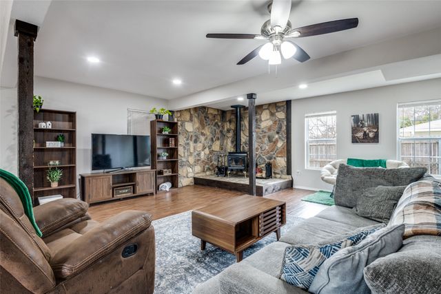 861 Betty Drive, Terrell, TX 75160