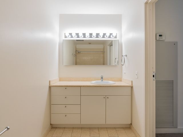 510 W Erie Street 1207, Chicago, IL 60654