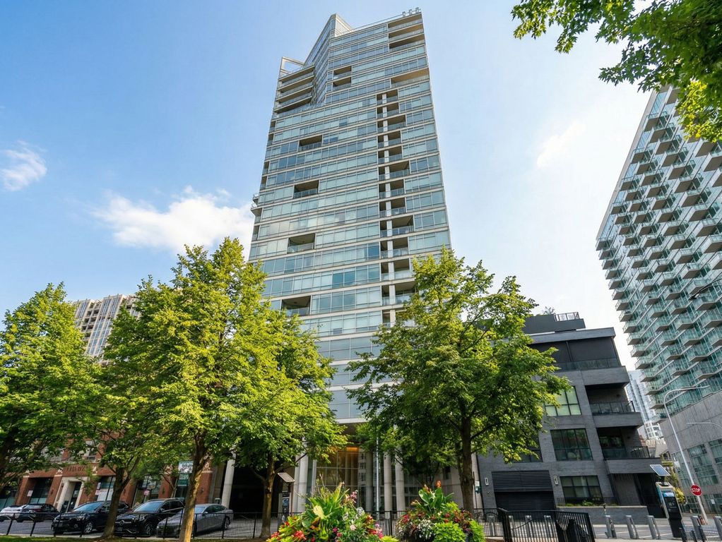 510 W Erie Street 1207, Chicago, IL 60654