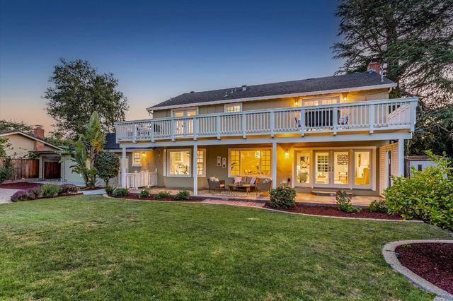 12180 SARAGLEN Drive, Saratoga, CA 95070