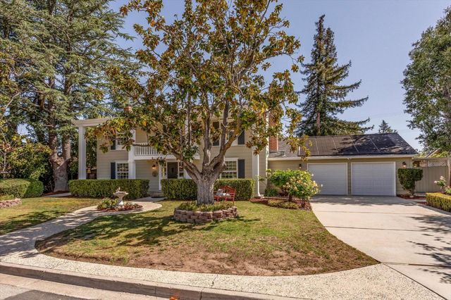 12180 SARAGLEN Drive, Saratoga, CA 95070