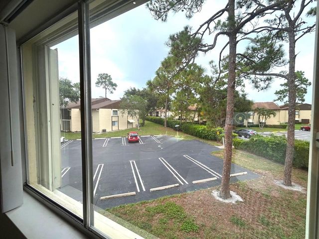 141 Lake Pine Circle A-2, Greenacres, FL 33463