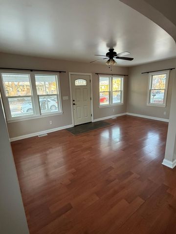 123 S Liberty Street, Lowell, IN 46356