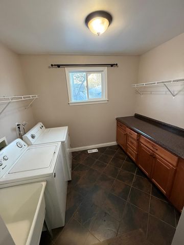 123 S Liberty Street, Lowell, IN 46356