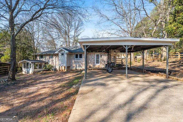 3811 Hillcrest Drive SE, Smyrna, GA 30080