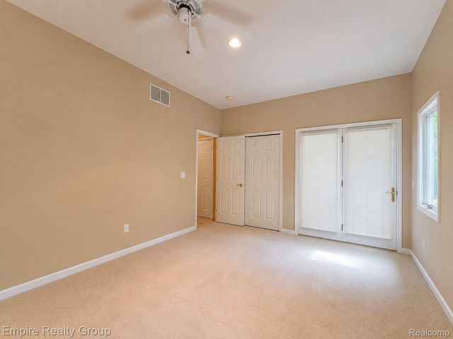 2111 Oak Terrace, Groveland Township, MI 48462