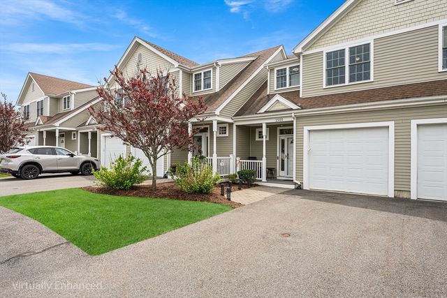 70 Endicott St 1505, Norwood, MA 02062