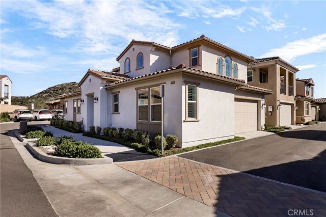 20506 Galloway Drive, Saugus, CA 91350