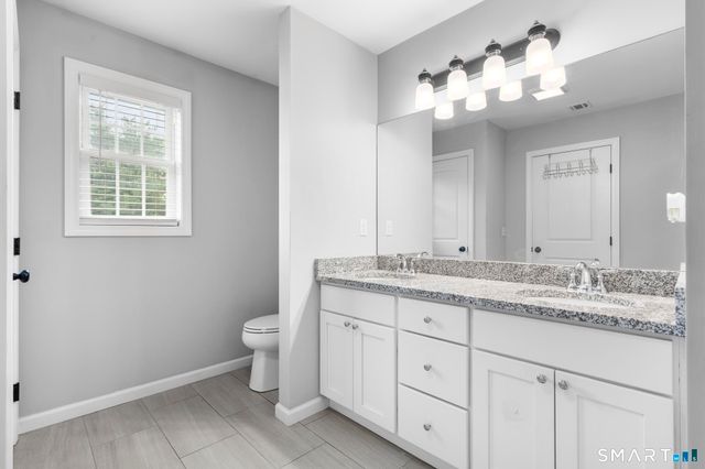 6 Meeting House Lane, Enfield, CT 06082