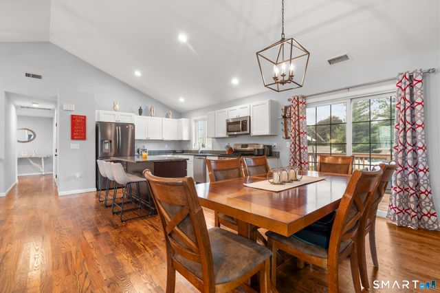 6 Meeting House Lane, Enfield, CT 06082