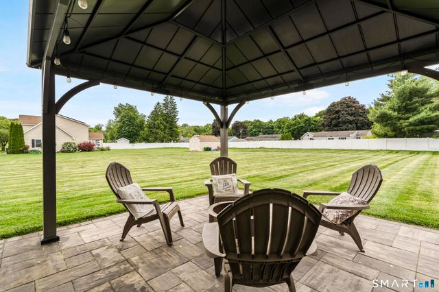 6 Meeting House Lane, Enfield, CT 06082