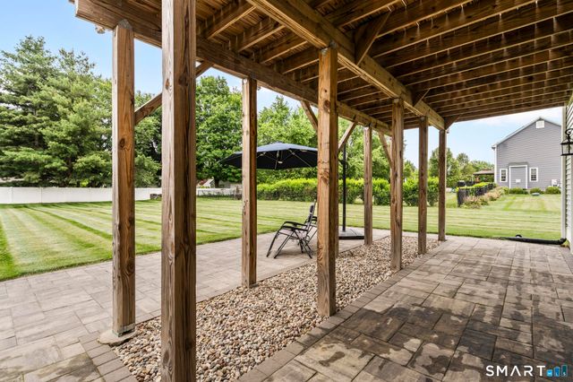 6 Meeting House Lane, Enfield, CT 06082