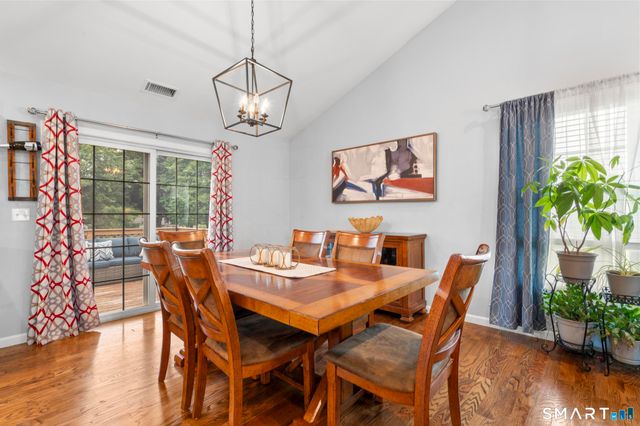 6 Meeting House Lane, Enfield, CT 06082