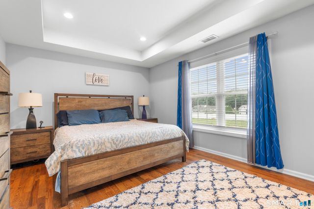 6 Meeting House Lane, Enfield, CT 06082