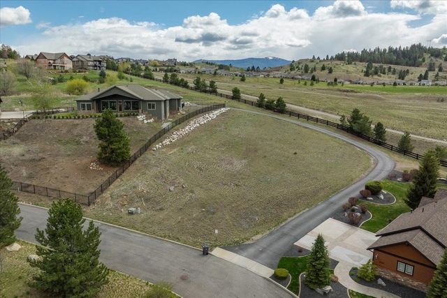 21700 E Glover Ln, Liberty Lake, WA 99019