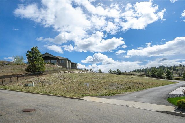 21700 E Glover Ln, Liberty Lake, WA 99019