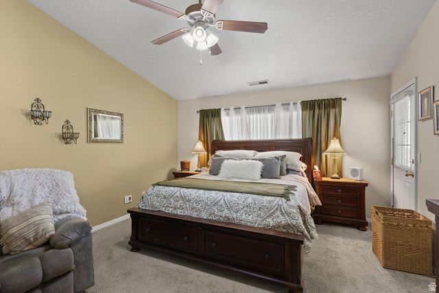 1021 E ELM ST, St. George, UT 84790