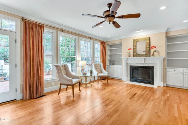 101 Collinson Drive, Chapel Hill, NC 27514