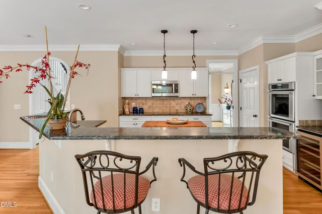 101 Collinson Drive, Chapel Hill, NC 27514