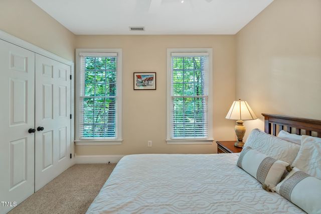 101 Collinson Drive, Chapel Hill, NC 27514