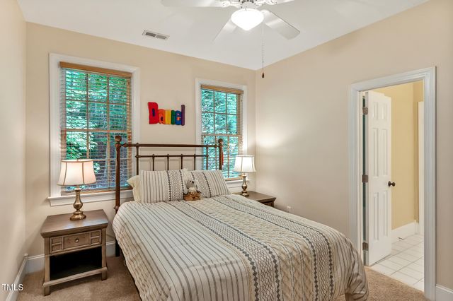 101 Collinson Drive, Chapel Hill, NC 27514