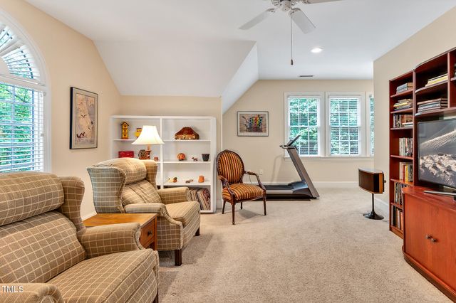 101 Collinson Drive, Chapel Hill, NC 27514