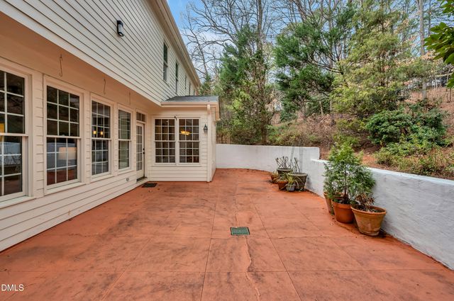 101 Collinson Drive, Chapel Hill, NC 27514